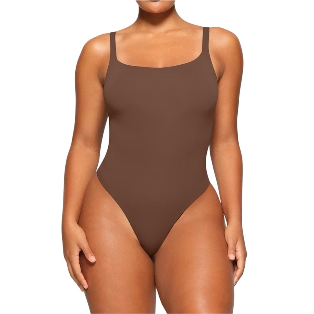 SKIMS Square Neck Bodysuit